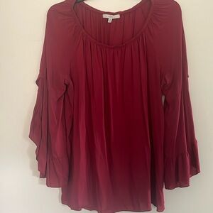 Burgundy women’s top, Fever brand, 1X, like new, bell sleeves